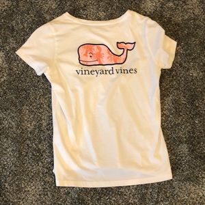 Cute Vineyard Vines T-Shirt Size S